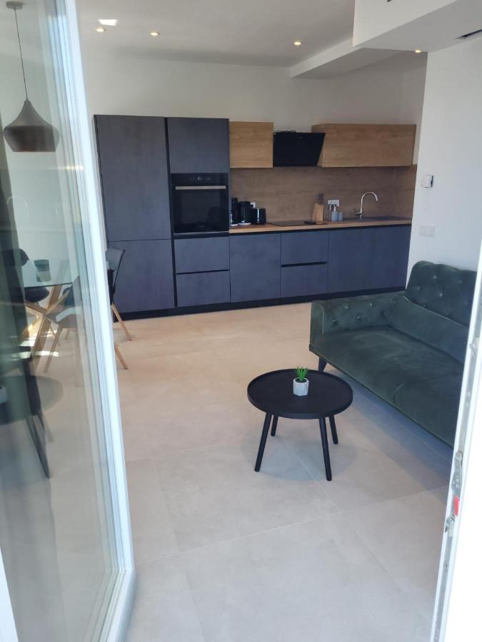 Haus Dalmatia With Heated Pool Apartment Bibinje Ngoại thất bức ảnh