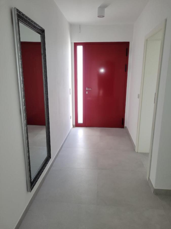 Haus Dalmatia With Heated Pool Apartment Bibinje Ngoại thất bức ảnh