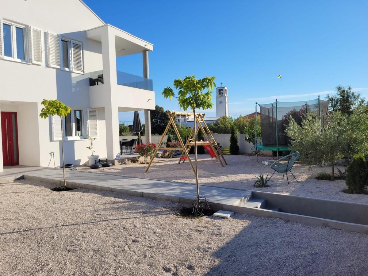 Haus Dalmatia With Heated Pool Apartment Bibinje Ngoại thất bức ảnh