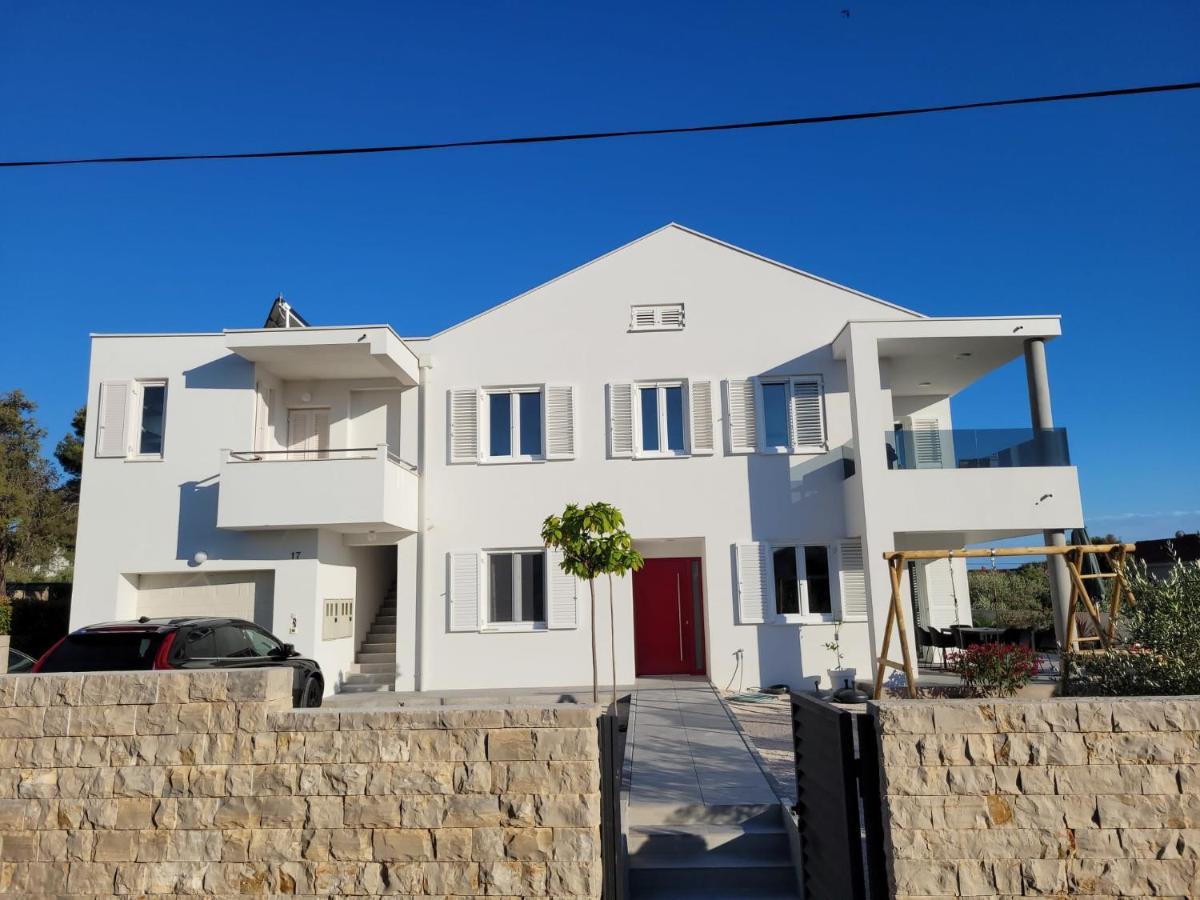 Haus Dalmatia With Heated Pool Apartment Bibinje Ngoại thất bức ảnh