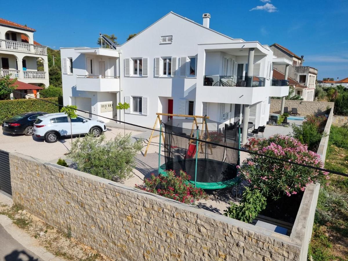 Haus Dalmatia With Heated Pool Apartment Bibinje Ngoại thất bức ảnh