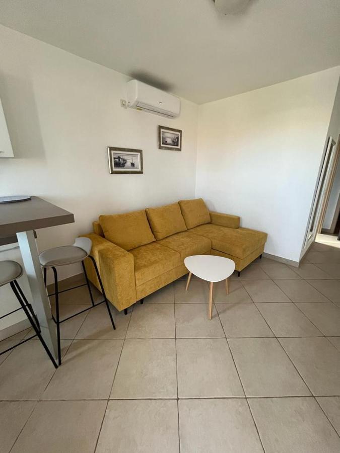 Haus Dalmatia With Heated Pool Apartment Bibinje Ngoại thất bức ảnh