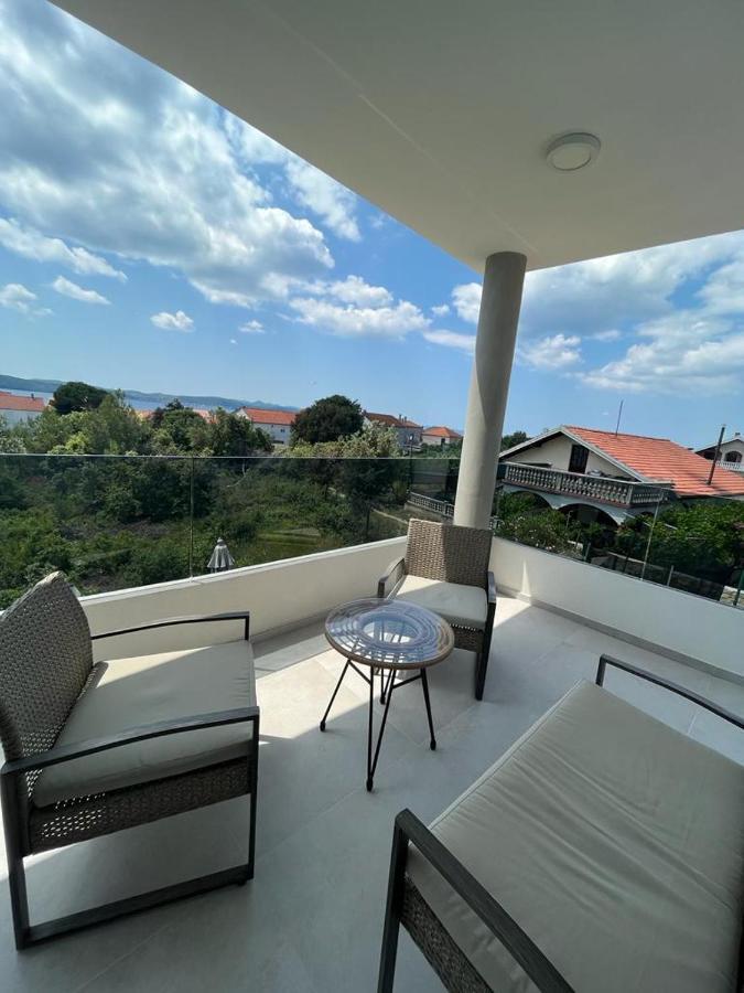 Haus Dalmatia With Heated Pool Apartment Bibinje Ngoại thất bức ảnh