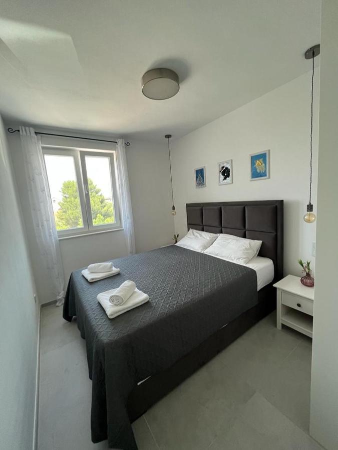 Haus Dalmatia With Heated Pool Apartment Bibinje Ngoại thất bức ảnh