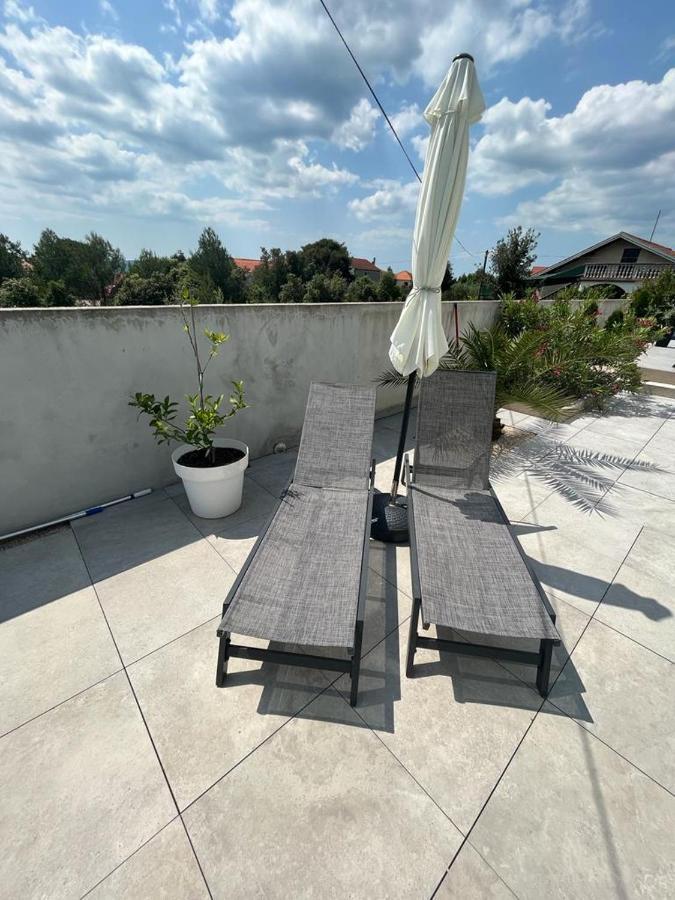 Haus Dalmatia With Heated Pool Apartment Bibinje Ngoại thất bức ảnh